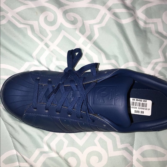 Adidas Shell Toe - Picture 2 of 3